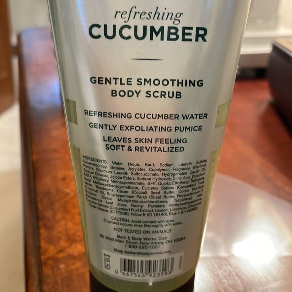 NWT Bath and Body Works Coco Shea cucumber gentle smoothing body scrub. - Picture 8 of 9